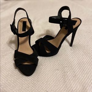 Forever 21 black heels